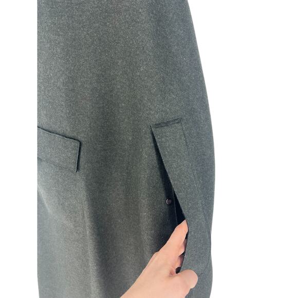 Lamberto Losani Hooded Poncho 100% Cashmere in Green - Picture 8 of 16